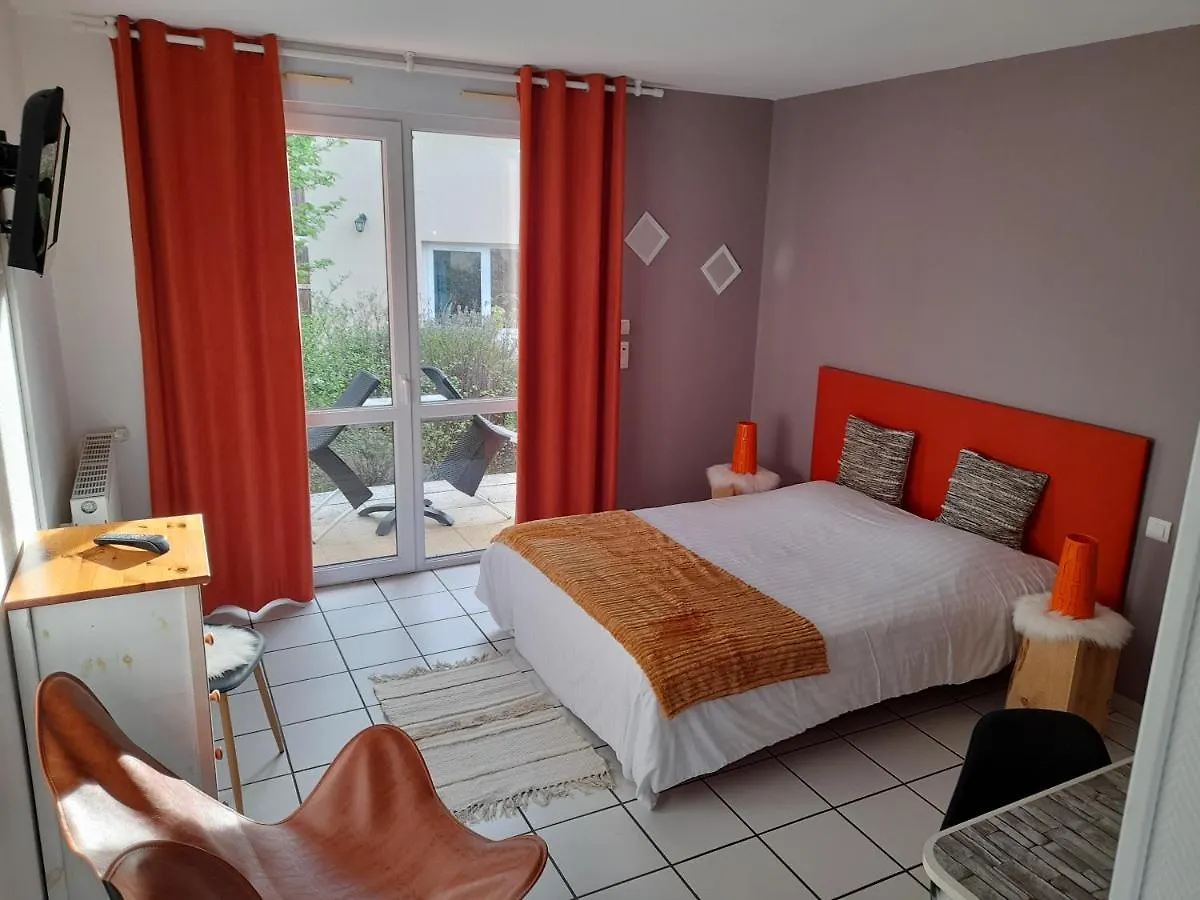 Hotel De L'Ile D'Amour Langeac
